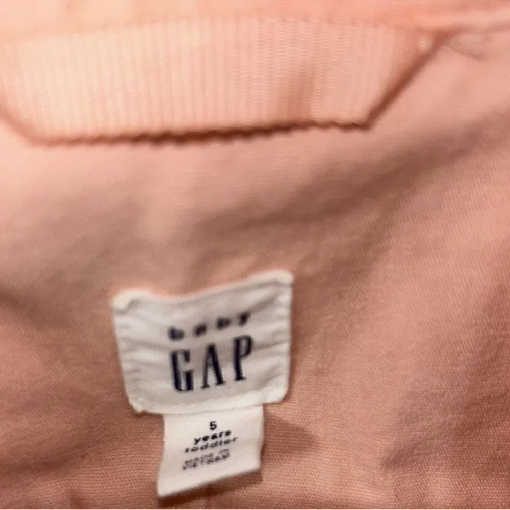 Gap Girls Kids Shirt Coral Jacket(Size 5yrs)